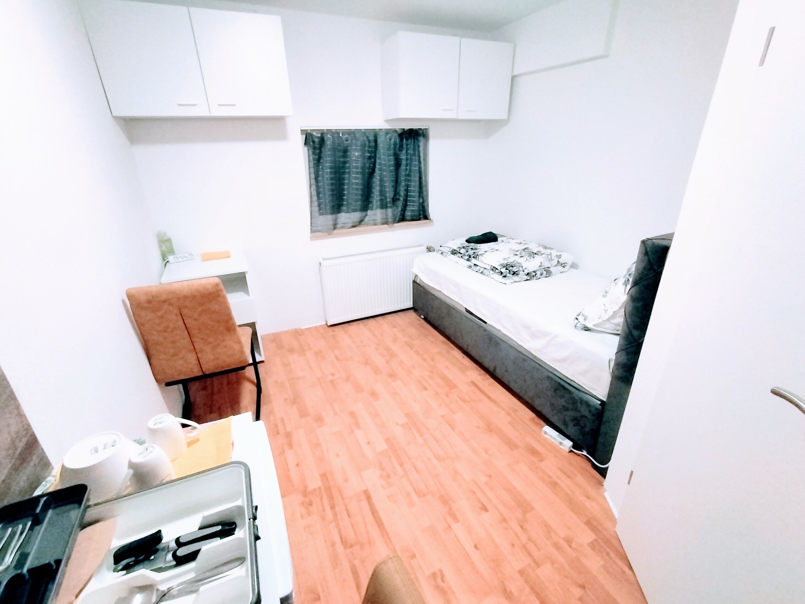 FMI 1-BED STUDIO APARTMENT (11)