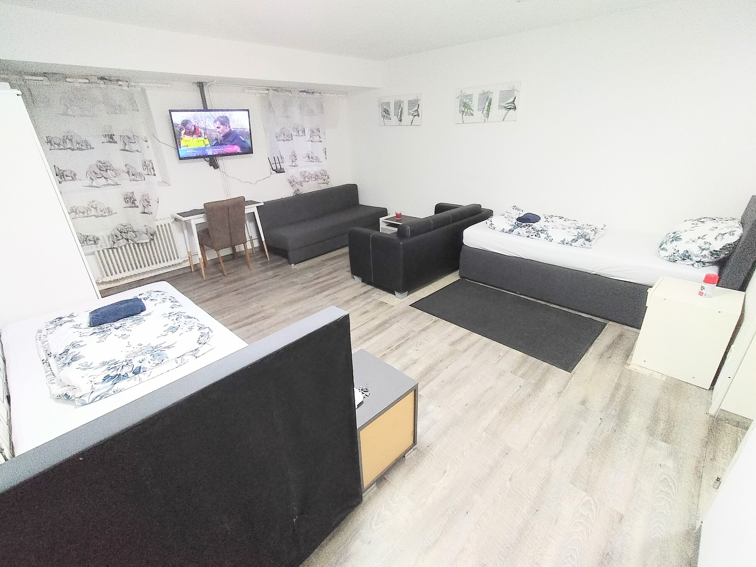 FMI 1-ROOM APARTMENT (UG-3 / 2-3 BEDS)