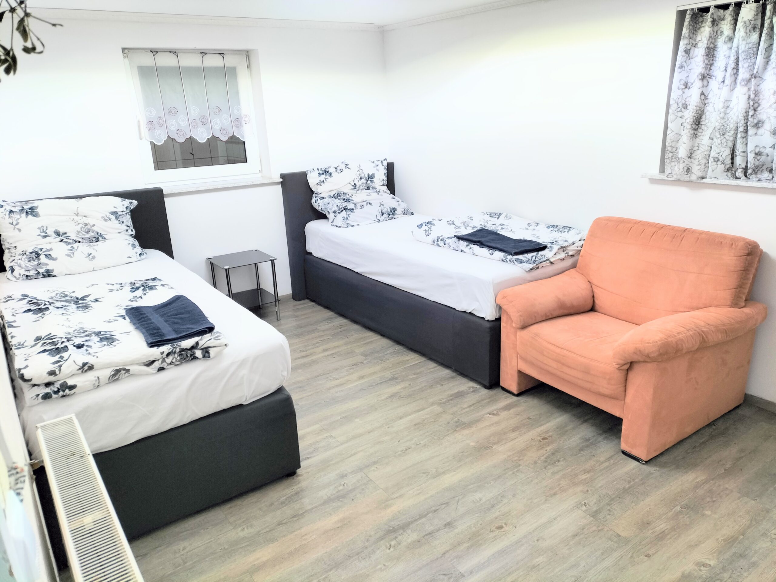 FMI 3-ROOMS SOUTERRAIN APARTMENT